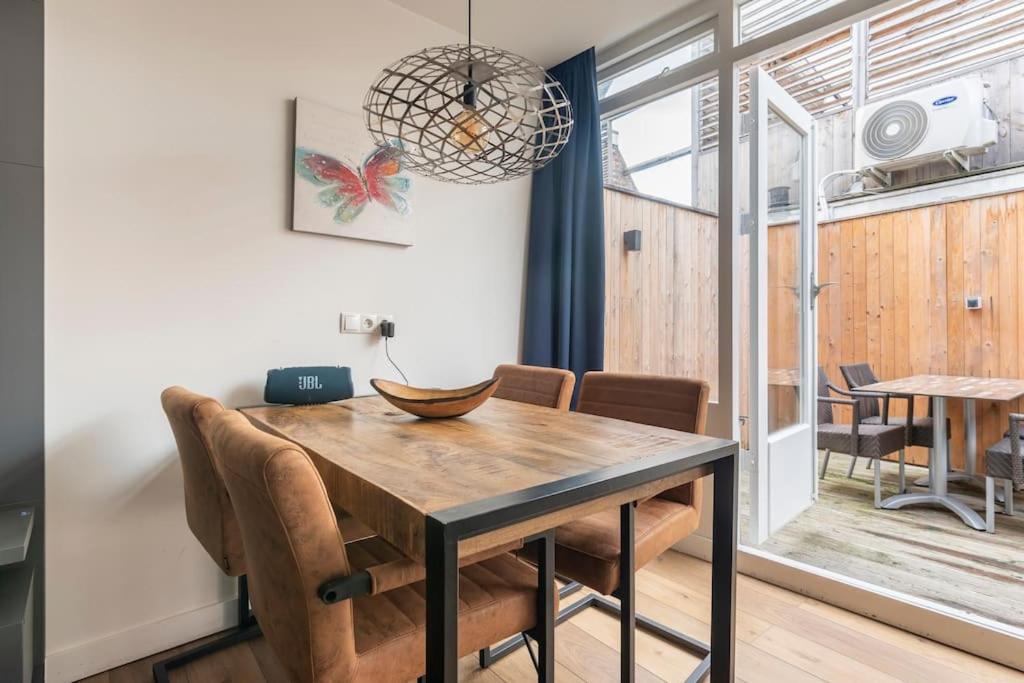 Stylish Apartments In The Heart Of Breda City Center Bagian luar foto