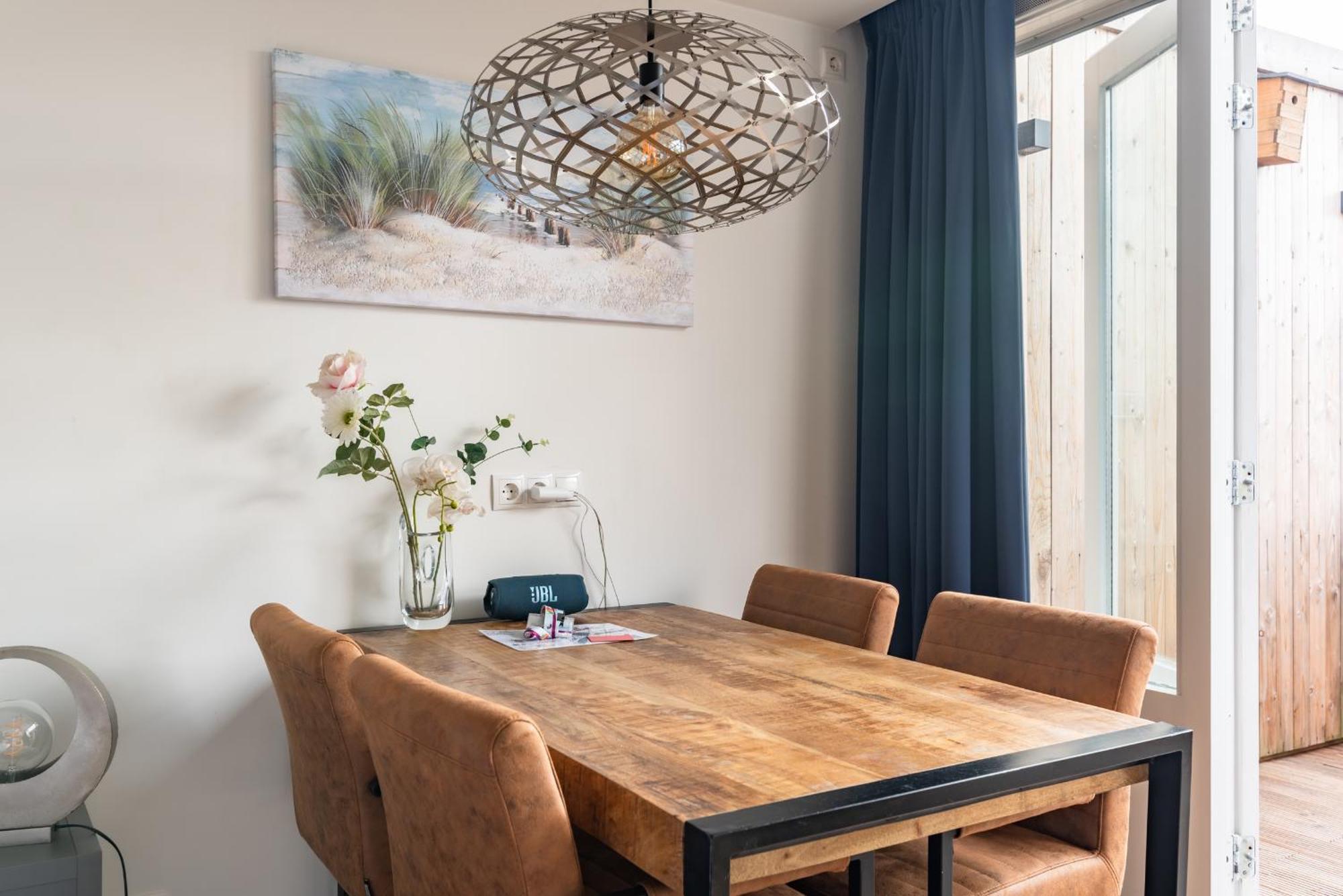 Stylish Apartments In The Heart Of Breda City Center Bagian luar foto