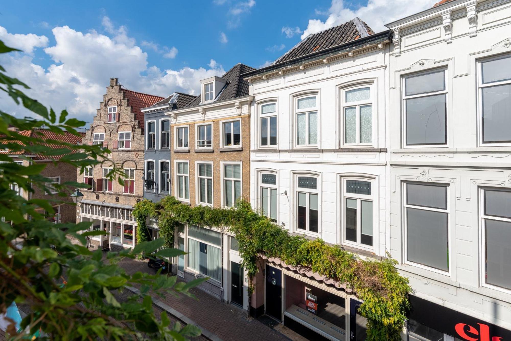 Stylish Apartments In The Heart Of Breda City Center Ruang foto